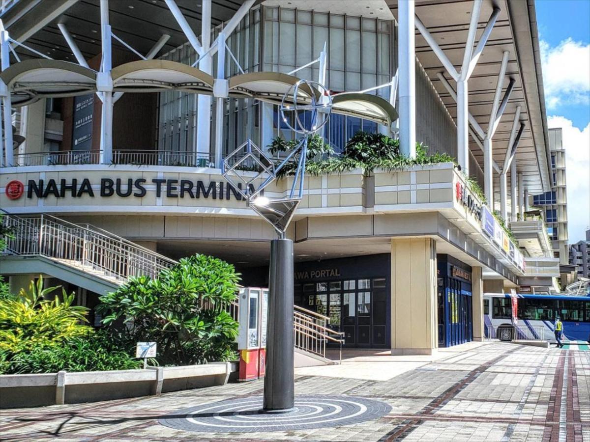 かりゆしコンドミニアムリゾート那覇スカイリビングホテル旭橋駅前 Наха Екстер'єр фото
